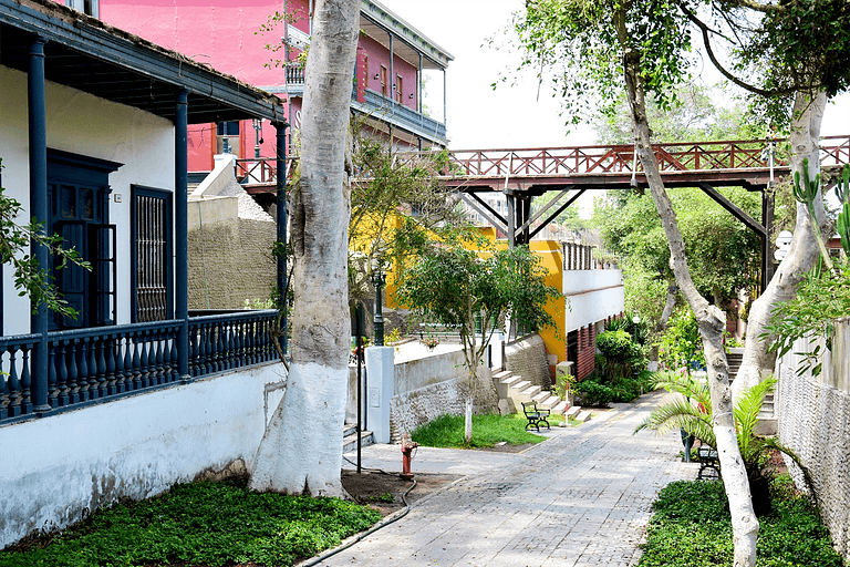 Beautiful 2 BR apartment in Barranco