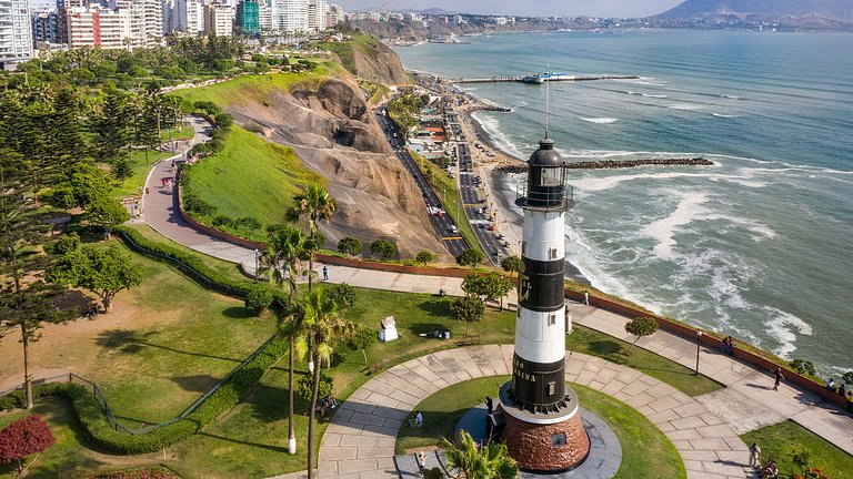 Depto Malecon de la Marina en Miraflores 3 dorm vista al mar